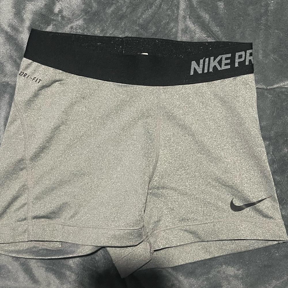 Nike spandex